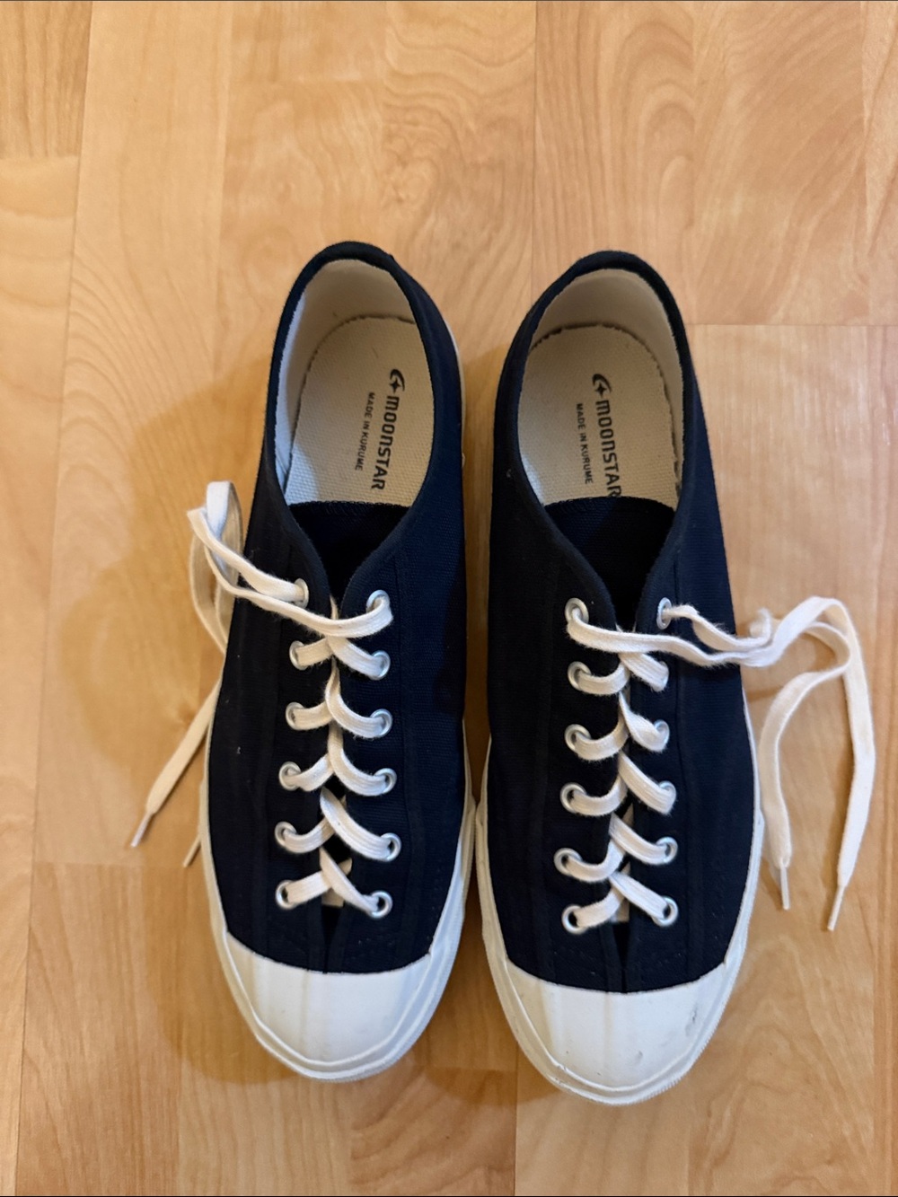 Moonstar Gym Classic sneakers in Dark Navy, size 8